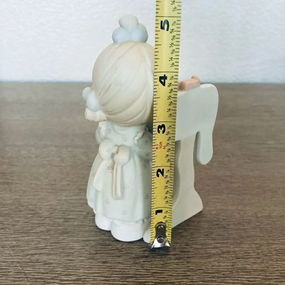 Precious Moments Sharing the Good News Together Figurine
